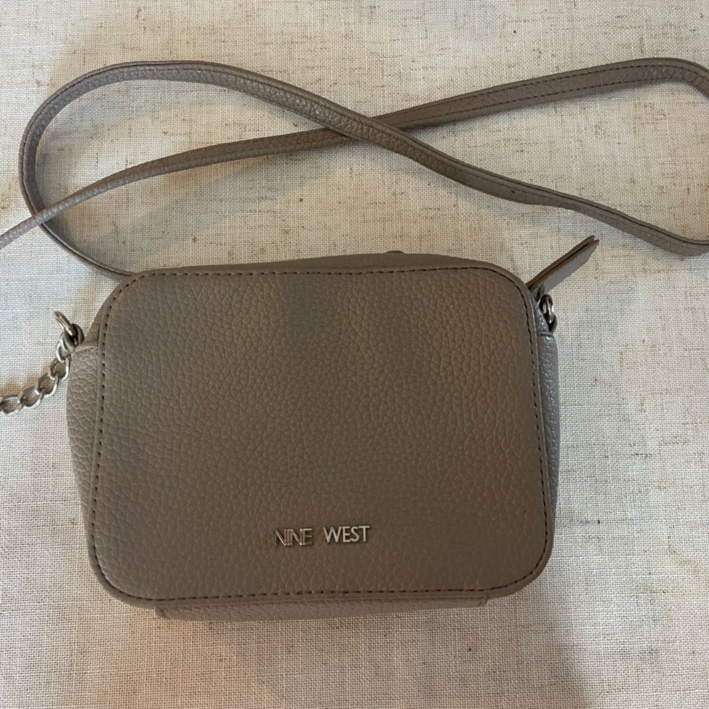 Nine West cross body🌝